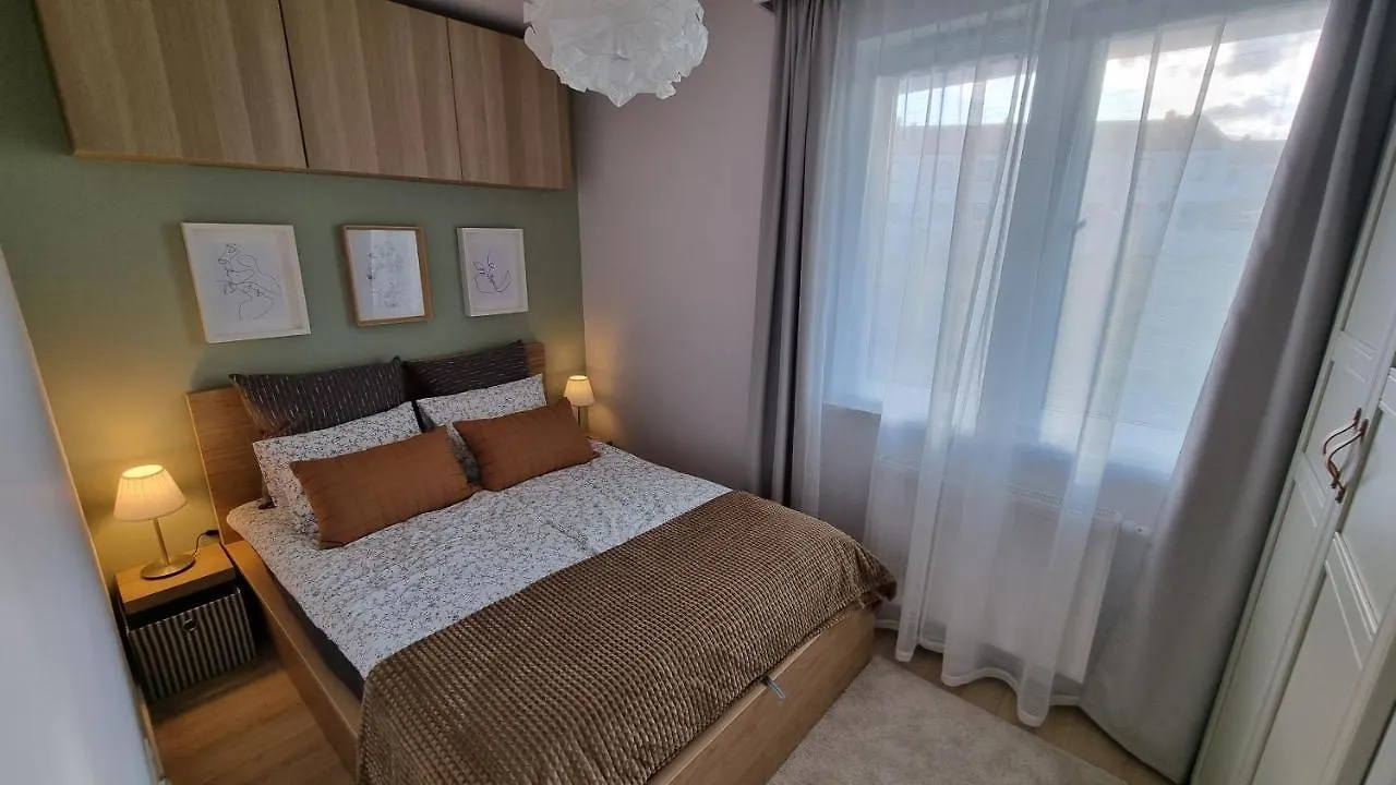 Apartament Mlody Gdansk - Bezplatny Parking, Mocne Wifi, Dobre Polaczenie Z Lotniskiem